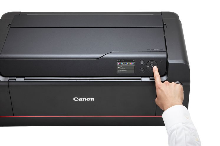 Canon imagePROGRAF PRO-1100 LIFESTYLE 04.jpg