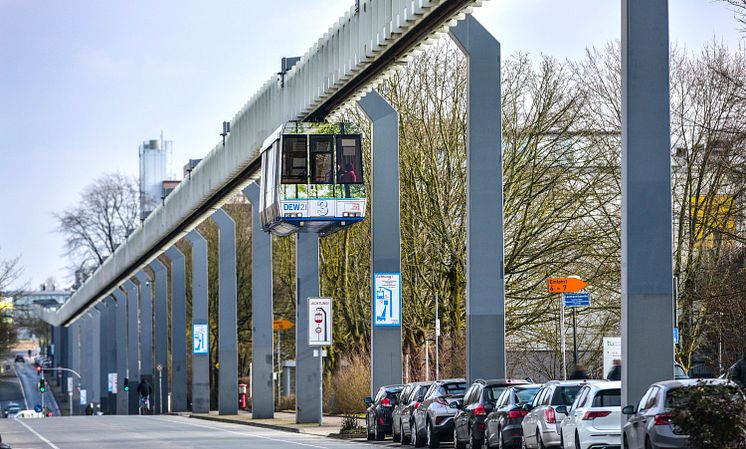 Die H-Bahn in Dortmund.jpg