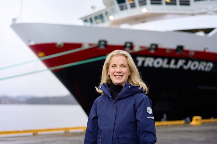 Ragnhild_Sanderud_Photo_Max_Emanuelson_Hurtigruten.jpg