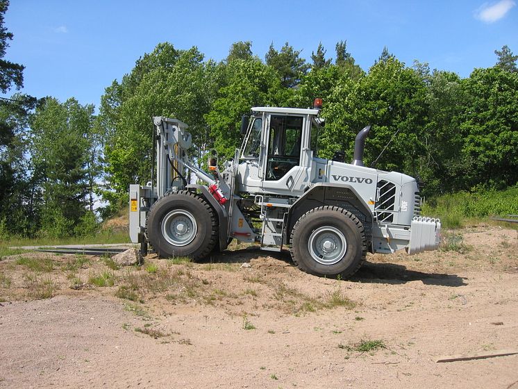 FMV Försvarets Materielverk - Volvo L90F hjullastare