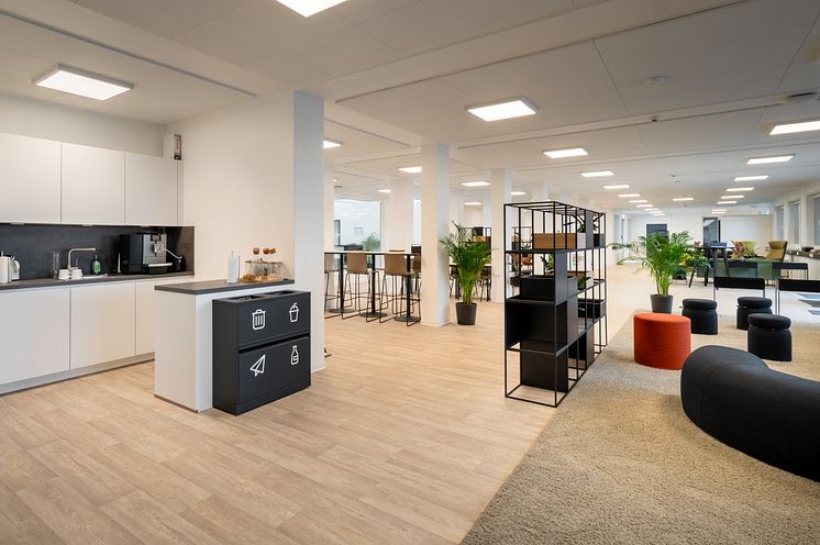Adapteo_2024_Bürogebäude_Northvolt_Innen_03.jpg