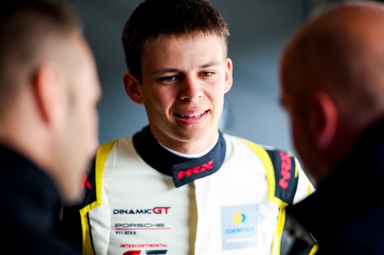 Bastian Buus