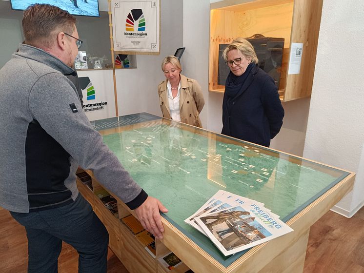 Staatsministerin Klepsch zu Besuch in Freiberg_12.05.2025_2_Foto TVE.jpg