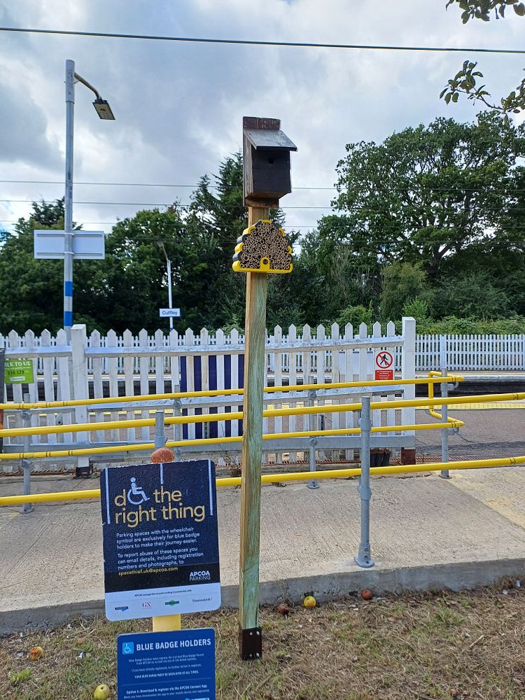 Cuffley 2.jpg
