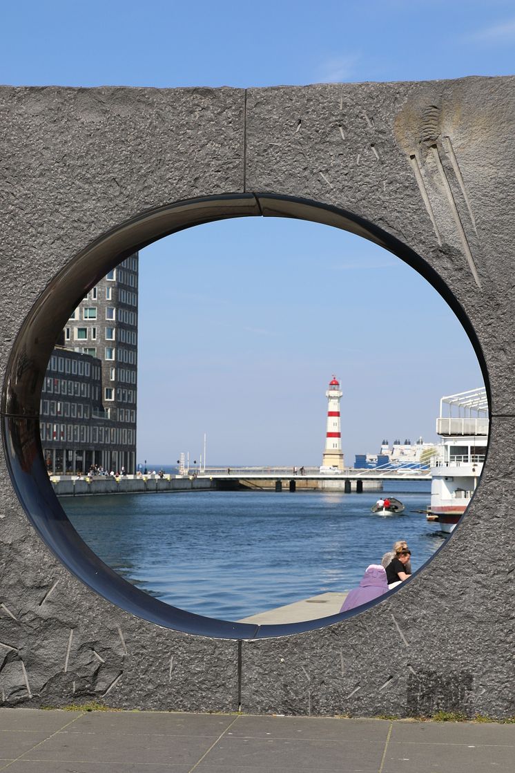 Utblick Insikt av Pål Svensson Foto Drago Prvulovic Malmö stad.jpeg