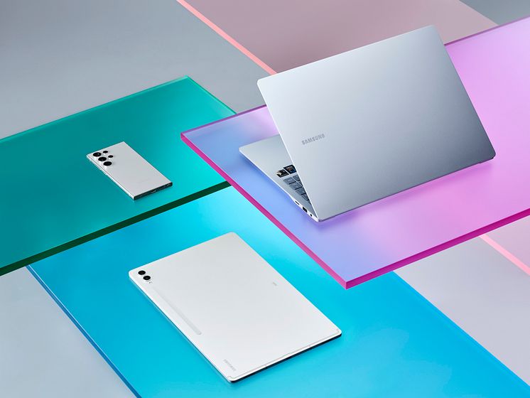 Galaxy Book4 Edge Images (1).jpg