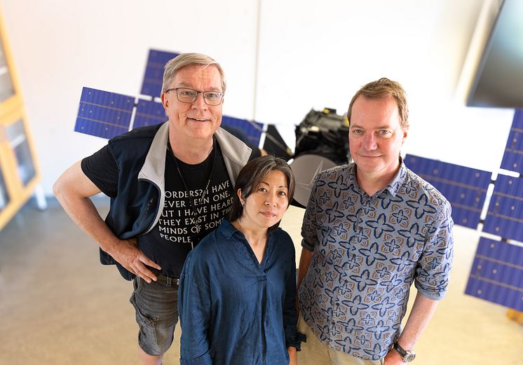 From left_from the RPWI team_Jan-Erik Wahlund_Michiko Morooka_Jan Bergman_Photo_IRF.jpg