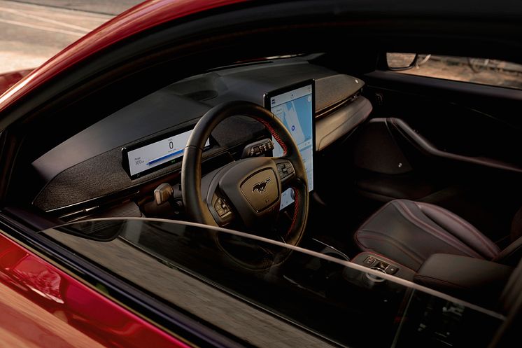 2020_FORD_MACH-E_AWD_26.jpg