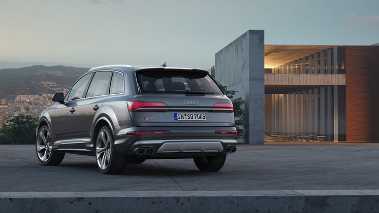 Audi SQ7 TDI (Daytonagrå)