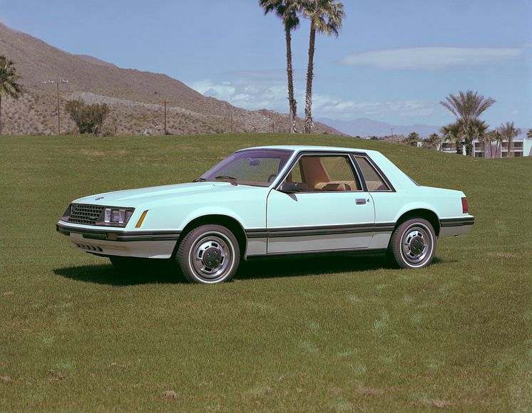 1979-Gen3-_ford_mustang_III.jpg