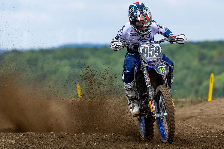 2022071802_006xx_MXGP_Rd13_ルノー選手_4000