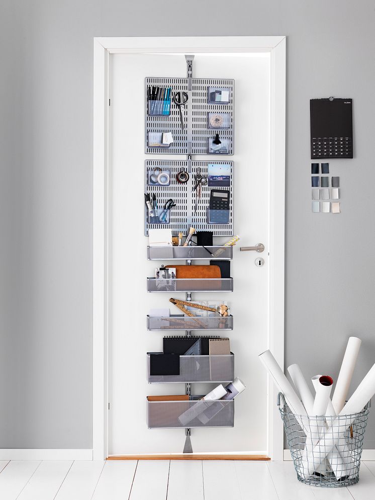 Elfa Utility Door and Wall rack i platinum