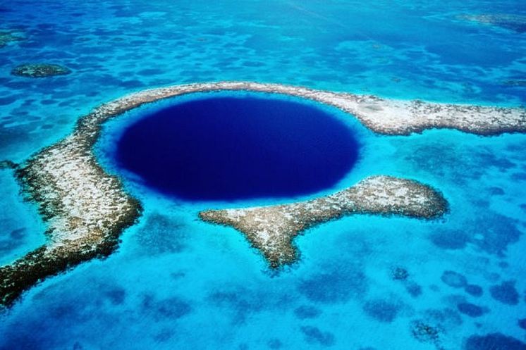 KM_belize-blue-hole