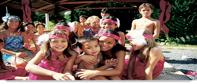 Nya-Zeeland-barn-maorier