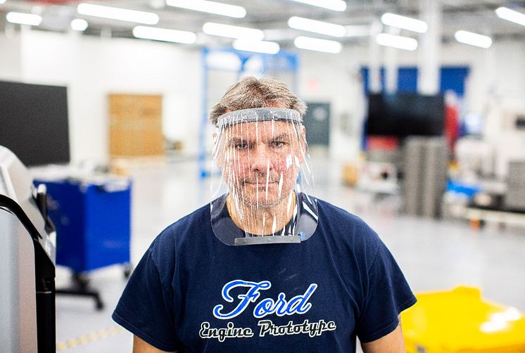 Ford producerer ansigtsmasker og respiratorer