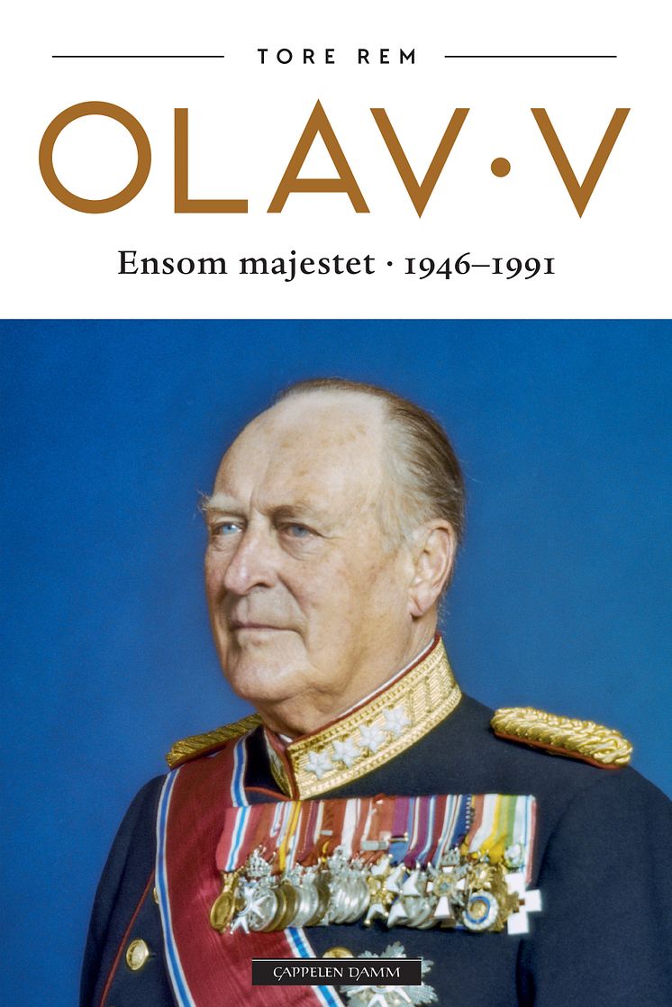 OriginalRgb_Omslagsforside_Olav-V_Ensom-majestet-1946–1991_746247_Forside_Highrez_050422_RGB