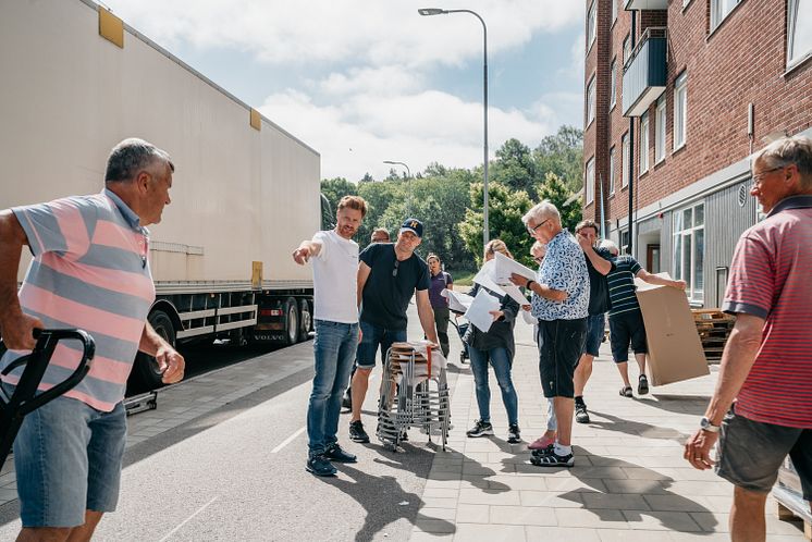 Leverans av möbler till Communityskolan Lekolar