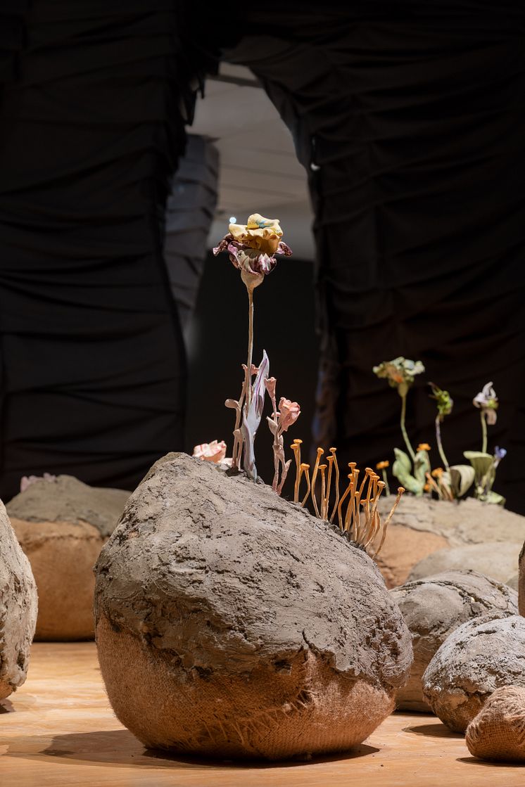 Nathalie Djurberg & Hans Berg, The Stone Garden, 2023