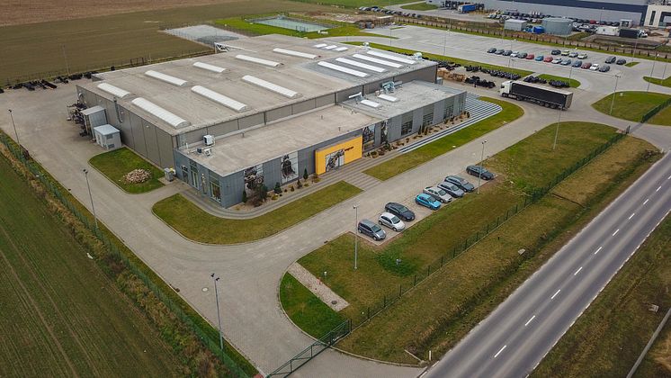 Utbyggingen av Engcons fabrikk i Polen ferdig og innviet