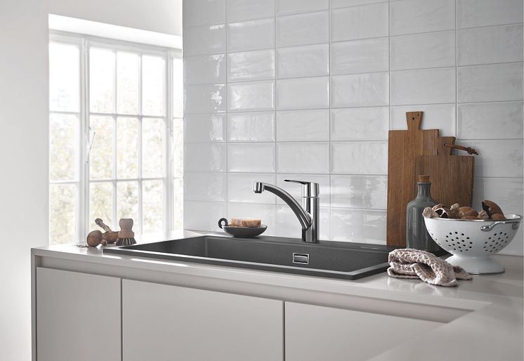 GROHE Start Single-lever sink mixer_Chrome_30530002_Mood 2.jpg