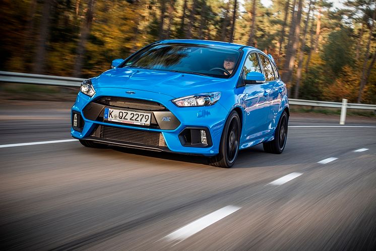 A vadonatúj Ford Focus RS modellben mutatkozik be a Ford innovatív AWD rendszere, valamint több, a vezetési élményt fokozó teljesítményjavító technológia