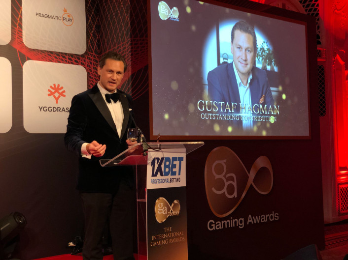 Gustaf Hagman, CEO at LeoVegas received the award Outstanding Contributions for the gaming industry.