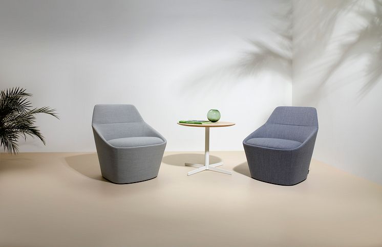 Ezy Large designed by Christophe Pillet for Offecct