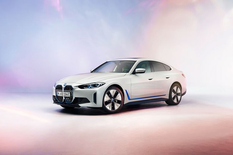 Helt nye BMW i4