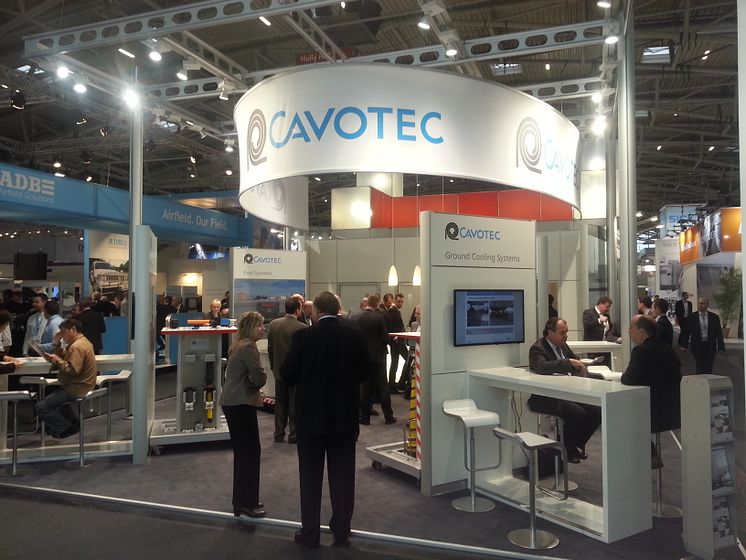 Visitors at the Cavotec stand at Inter Airport Europe