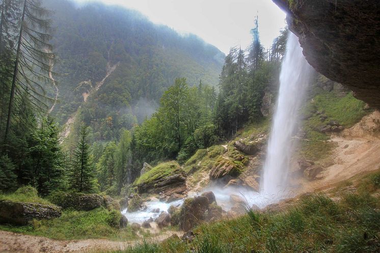 Pericnik Waterfall ©Jürgen Reichenpfader.jpg