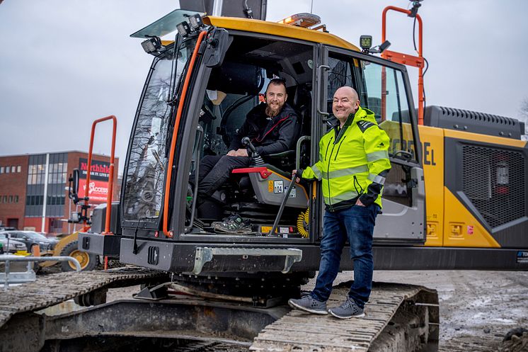 Johan Linder och Johan Åström, Grus Schakt i Umeå