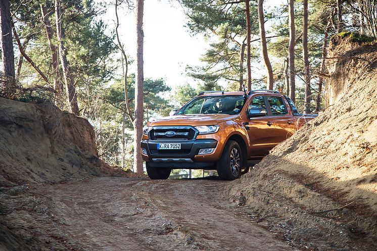 Neste generasjon Ford Ranger pickup med redusert forbruk, dristig design og avanserte teknologier