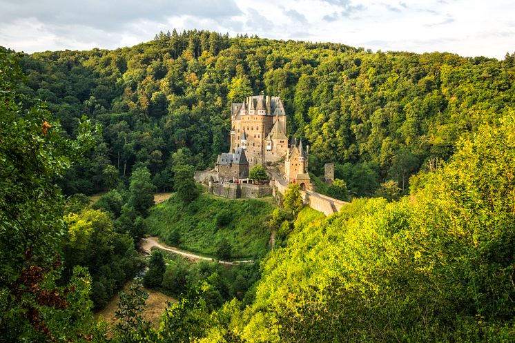 Wierschem_Burg_Eltz_in_der_Eifel