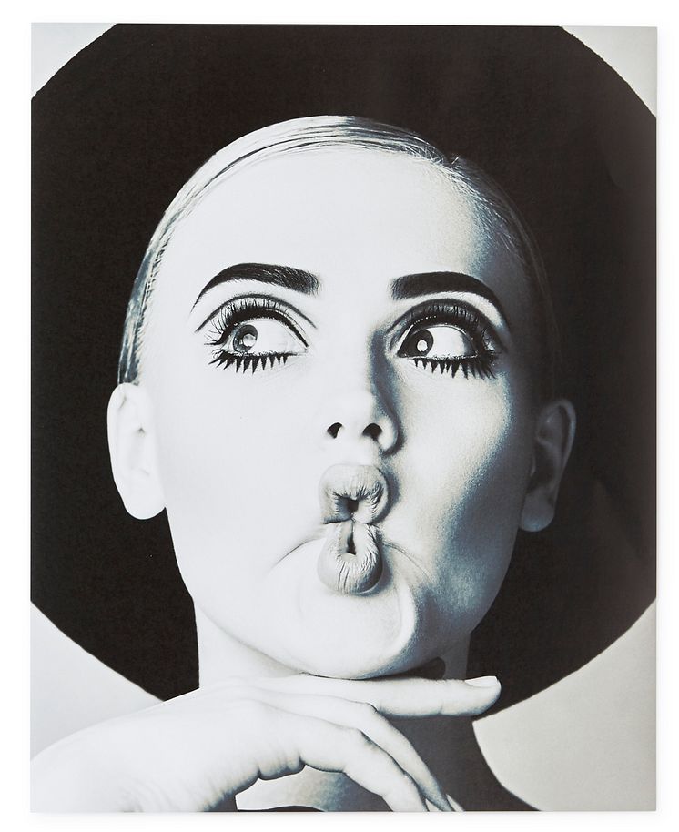 Retro girl