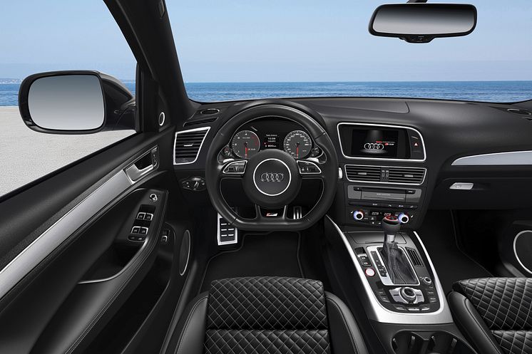 Audi SQ5 TDI plus cockpit