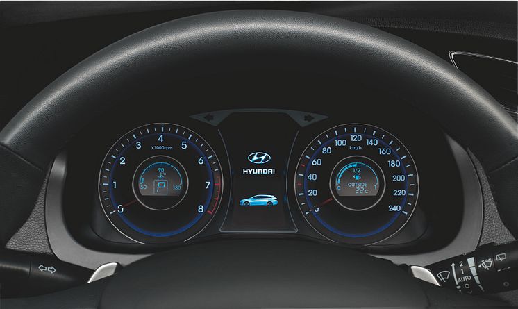 Hyundai i40 cluster