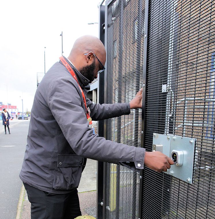 Lut hub Hilton gate fob key