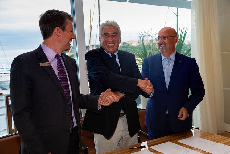 Hi-res image - Inmarsat - From left: Rob Myers, Senior Director, Large Yacht and Passenger, Inmarsat Maritime; Bernard d’Alessandri, General Secretary, Yacht Club de Monaco; Dr. Ilhami Aygun, President and CEO SSI-Monaco