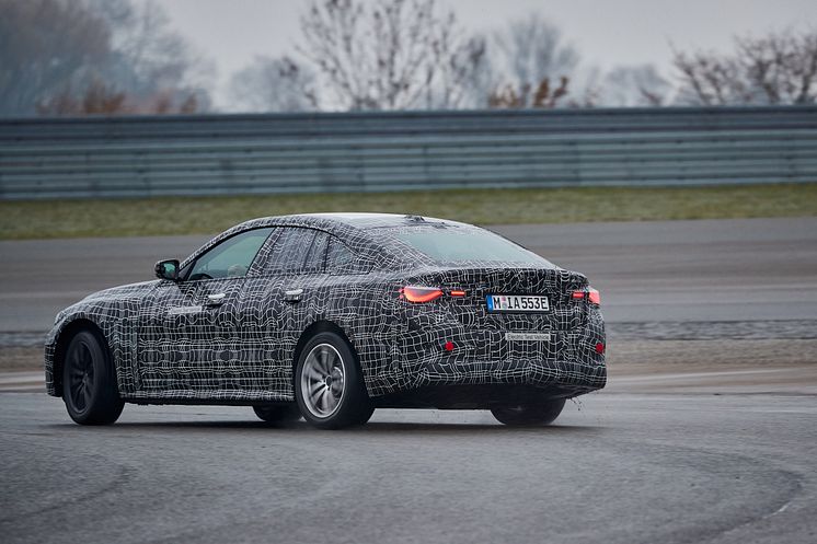 BMWi4-prototyp