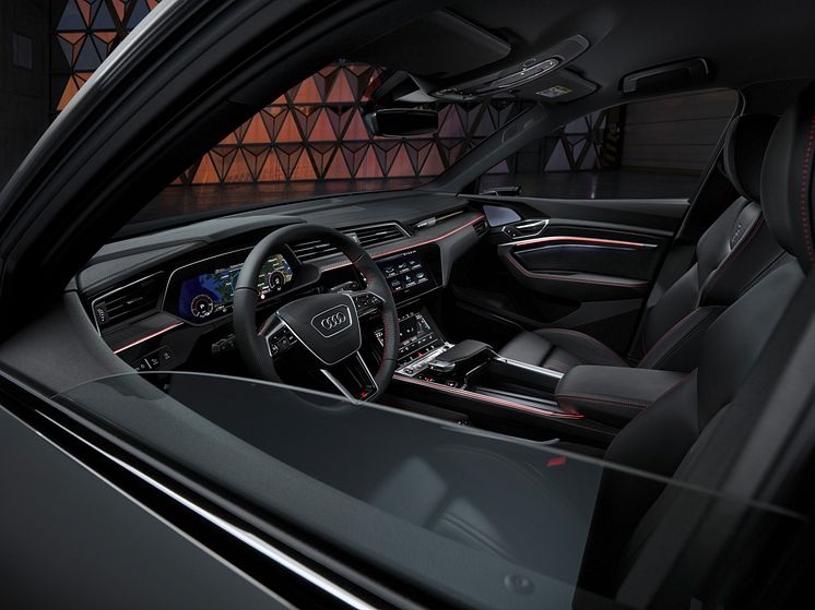 Interiör Audi Q8 e-tron