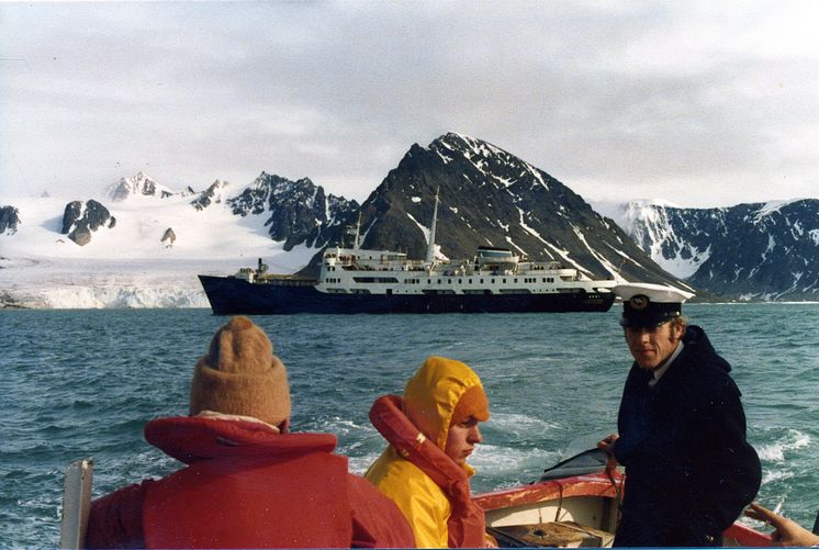 Svalbard-MS Lofoten-09511- Photo Hurtigruten Norway Hurtigrutemuseet