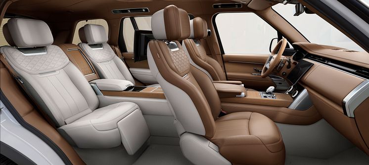 RR_23MY_16_LWB_SV_Serenity_270122_006lr.jpg