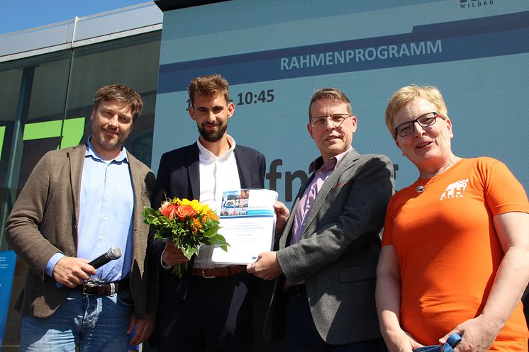 10. Promos-Stipendium an Bachelorstudent Daniel Berger