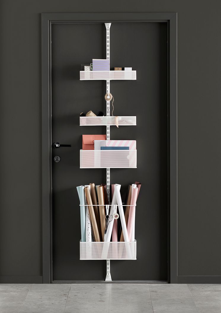 Elfa_On_door_storage_Interior_Click-in_system_Classic_2022_02_481.jpg