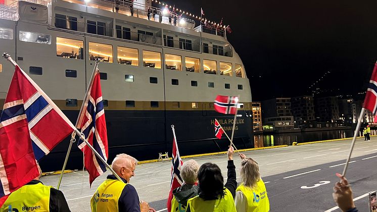 Havila Pollux arrives in Bergen
