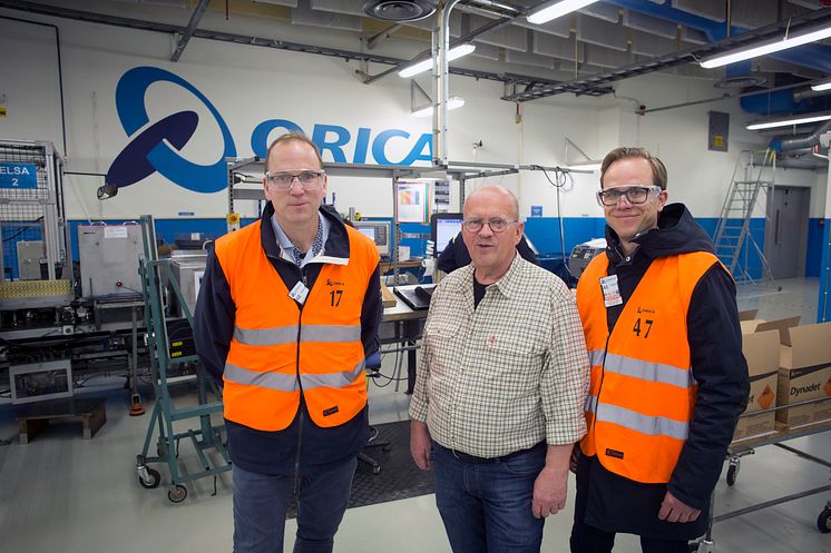  Anders Tålsgård, Lars-Göran Rohlén och Johan Lagerqvist på besök i monteringsfabriken hos Orica