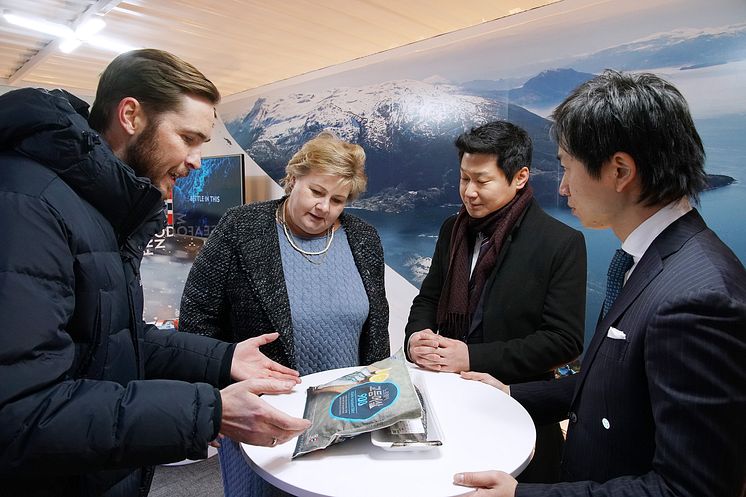 Statsminister Erna Solberg i Korea