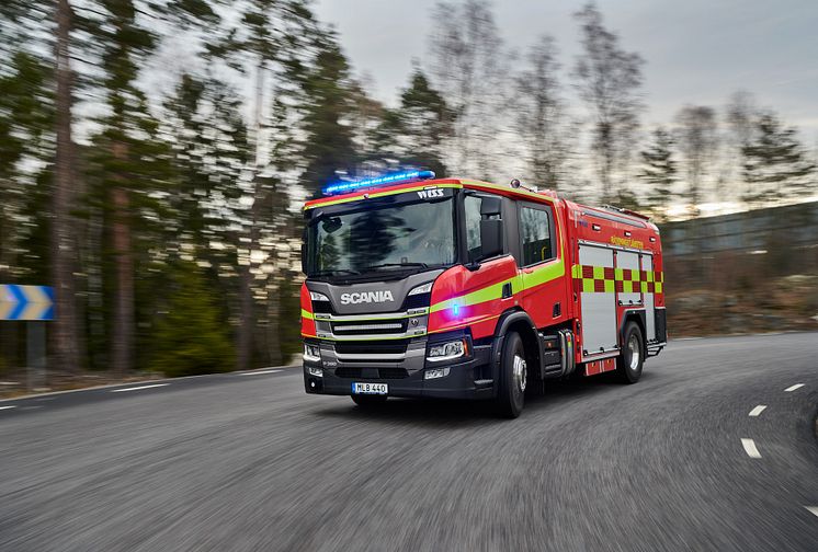 Scania P 360 Feuerwehrfahrzeug mit CrewCab