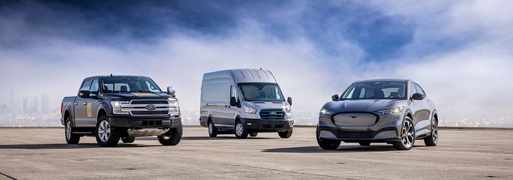 All-New_Ford_E-Transit_16