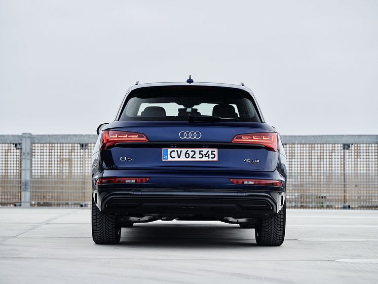 Audi Q5 (Navarreblå)